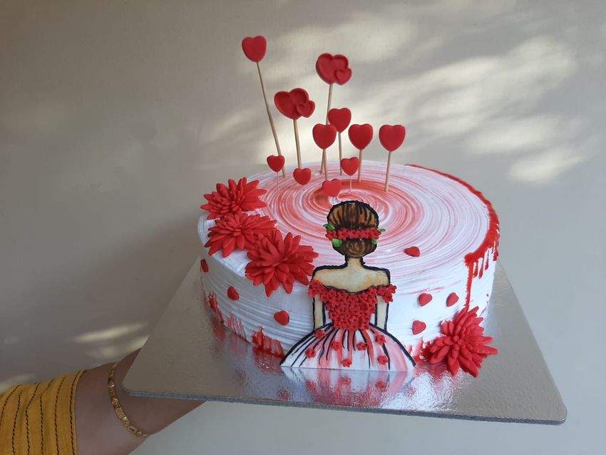 Hand-painted fashion cake